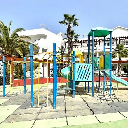 Coqueto Apartamento Cerca De Playa Los Charcos Apartment *