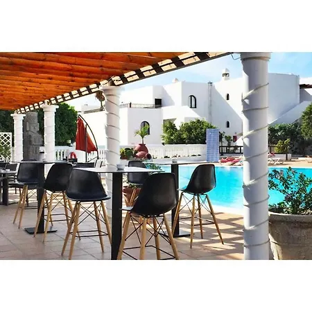 Coqueto Apartamento Cerca De Playa Los Charcos Apartment *
